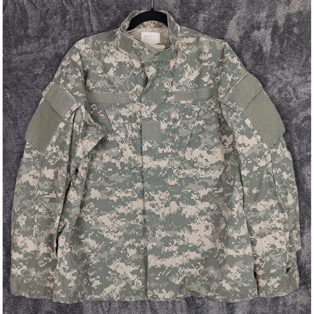 Military ACU UCP Digital Camo Coat Army Combat Uniform Jacket Medium Regular